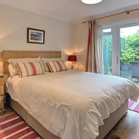 Holiday home Wheatlands